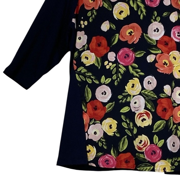 Lane Bryant Women Black with Multi Peony Florals 3/4 Sleeve Top Size 26/28 - Picture 2 of 10